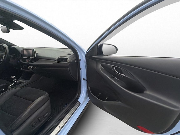 Hyundai i30 12 of 30