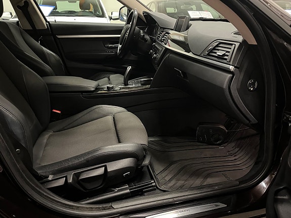 BMW 320d 8 of 13