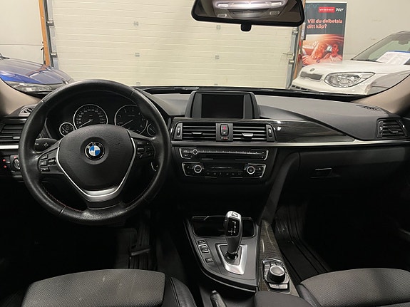 BMW 320d 10 of 13