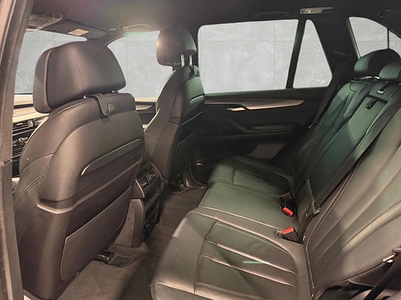 BMW X5 17 of 20