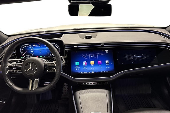 Mercedes-Benz E400 e 13 of 21