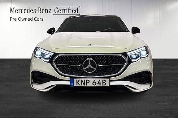 Mercedes-Benz E400 e 2 of 21