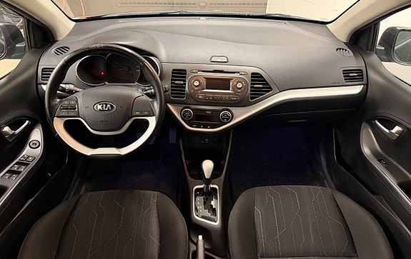 Kia Picanto 5 of 10