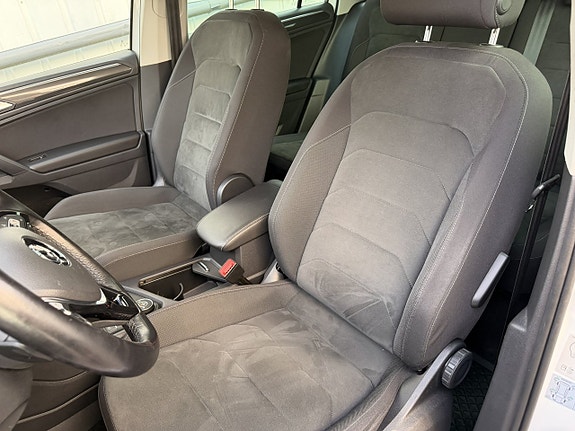 Volkswagen Tiguan 9 of 23