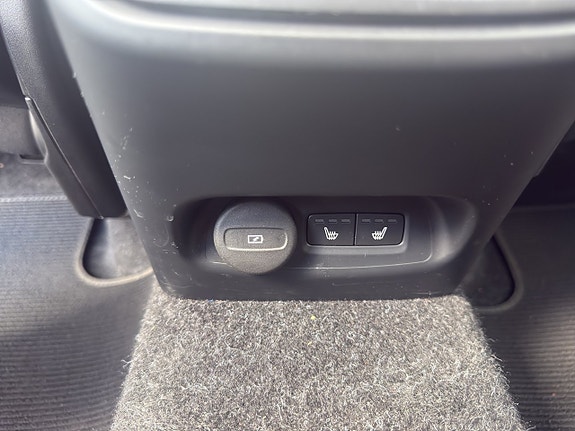 Volvo XC40 14 of 18