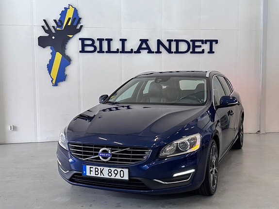 Volvo V60 2 of 28