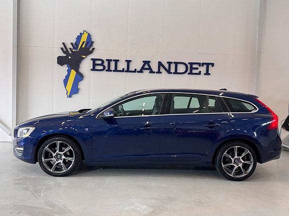Volvo V60 3 of 28