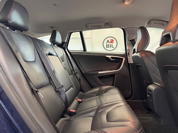 Volvo V60 18 of 28
