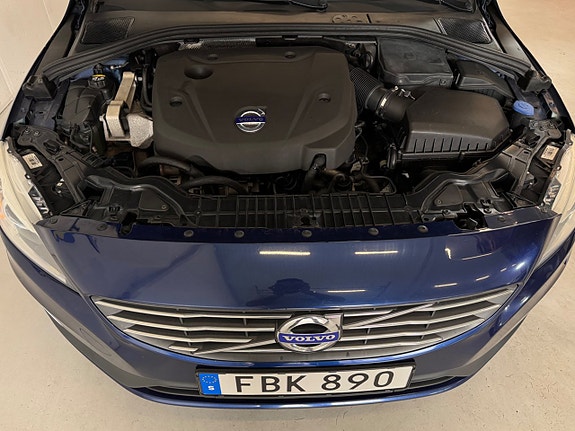 Volvo V60 28 of 28
