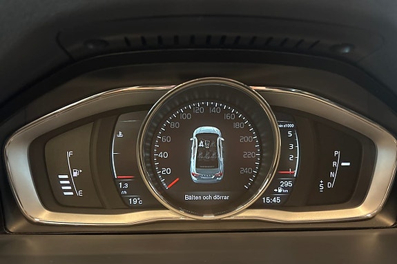 Volvo S60 16 of 21