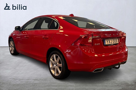 Volvo S60 2 of 21