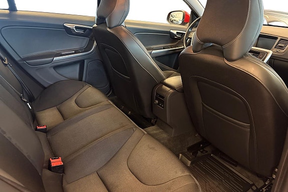 Volvo S60 9 of 21