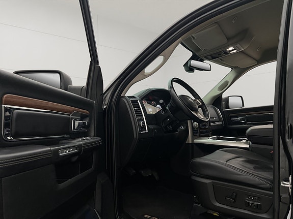 Dodge RAM 1500 14 of 30