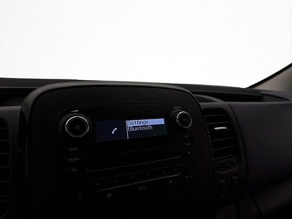 Opel Vivaro 21 of 29