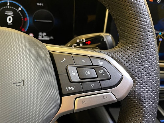 Volkswagen Passat 15 of 15