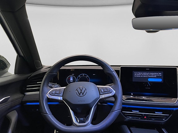 Volkswagen Passat 6 of 6