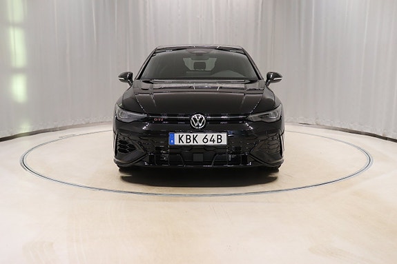 Volkswagen Golf I 2 of 11