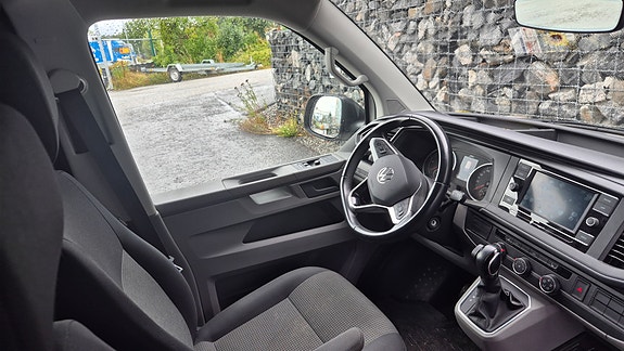 Volkswagen e-Transporter 6 of 7