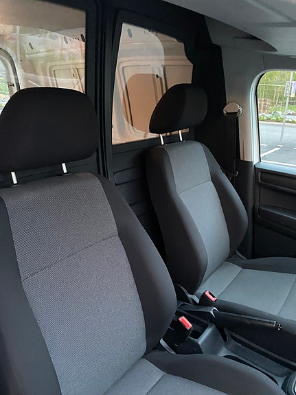 Volkswagen Caddy 12 of 16