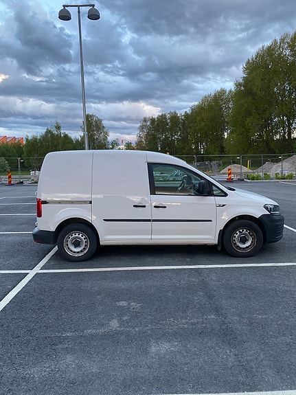 Volkswagen Caddy 5 of 16