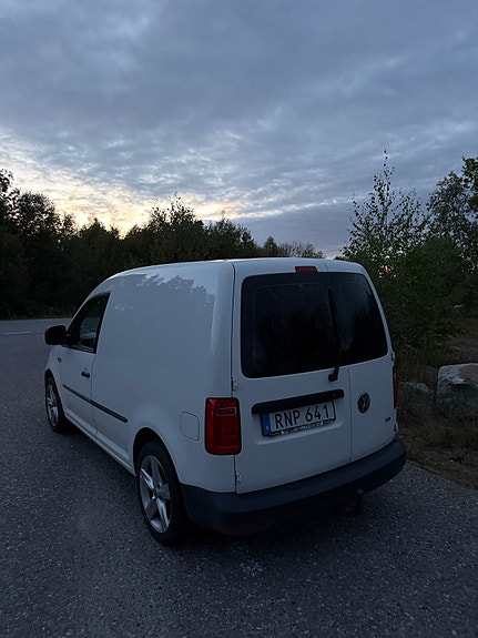 Volkswagen Caddy 14 of 16