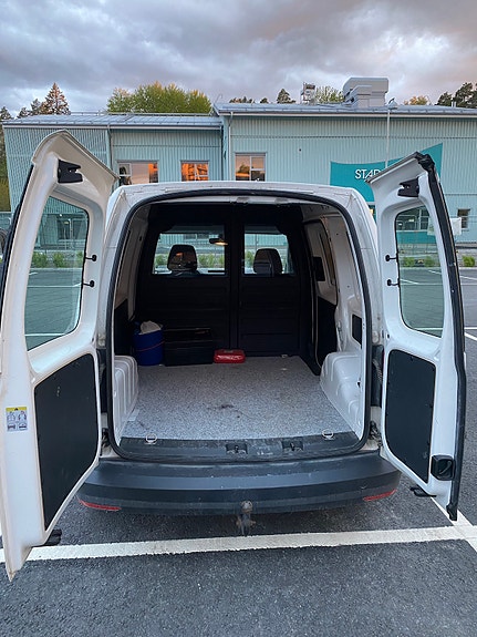 Volkswagen Caddy 9 of 16