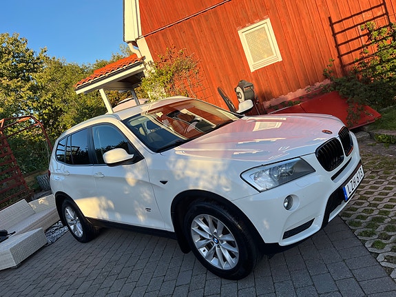 BMW X3 8 of 12
