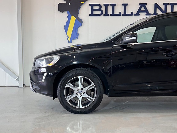 Volvo XC60 9 of 27