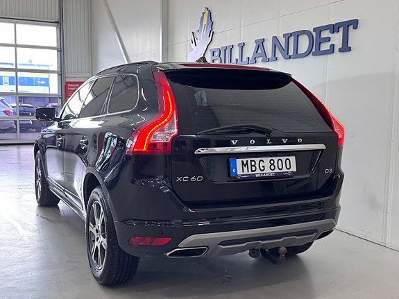 Volvo XC60 5 of 27