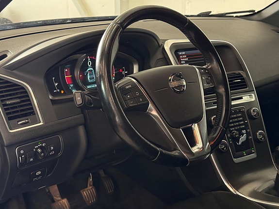 Volvo XC60 20 of 27