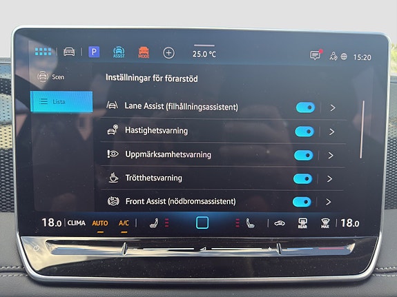 Volkswagen Tiguan 13 of 16