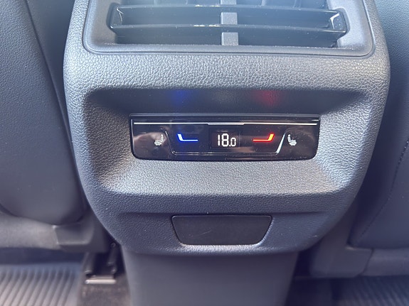 Volkswagen Tiguan 15 of 16