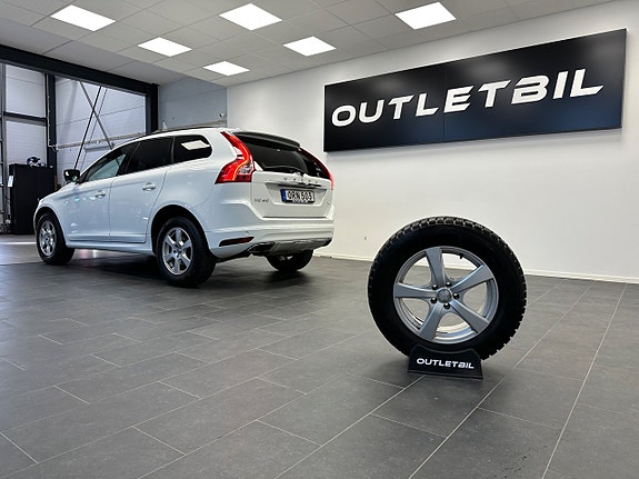 Volvo XC60 7 of 30
