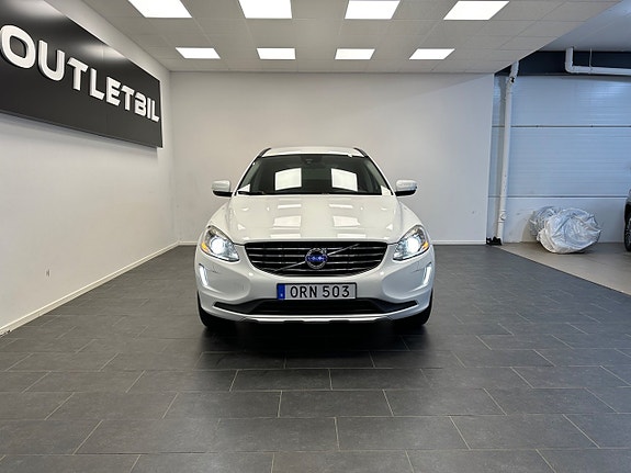 Volvo XC60 5 of 30