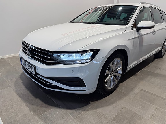 Volkswagen Passat 11 of 28