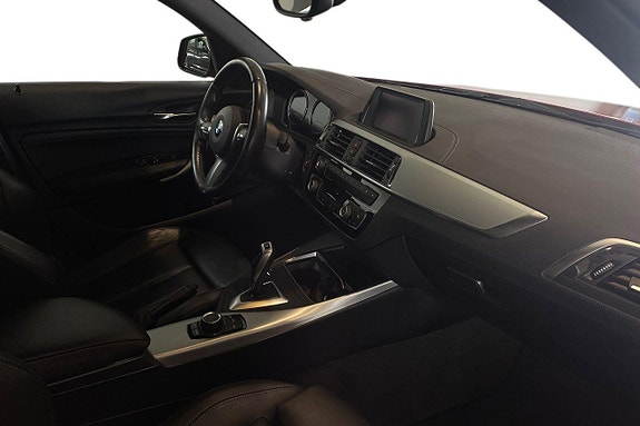 BMW 120i 6 of 18