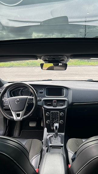 Volvo V40 5 of 7