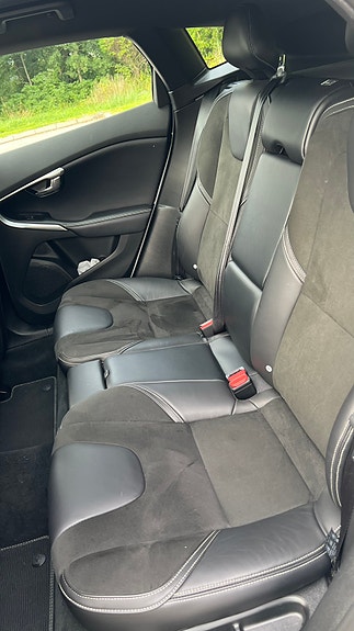 Volvo V40 7 of 7