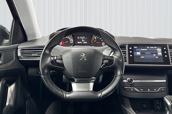 Peugeot 308 11 of 18