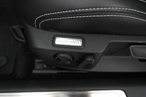 Volkswagen Passat 13 of 27