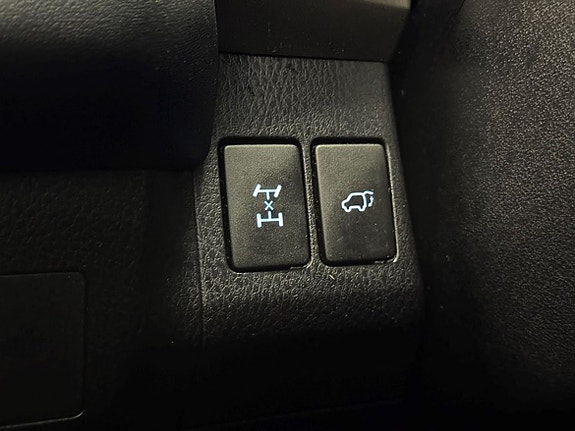 Toyota RAV4 21 of 24