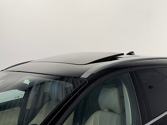 Volvo XC60 6 of 23