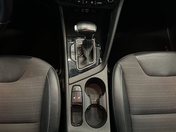 Kia Niro 15 of 25