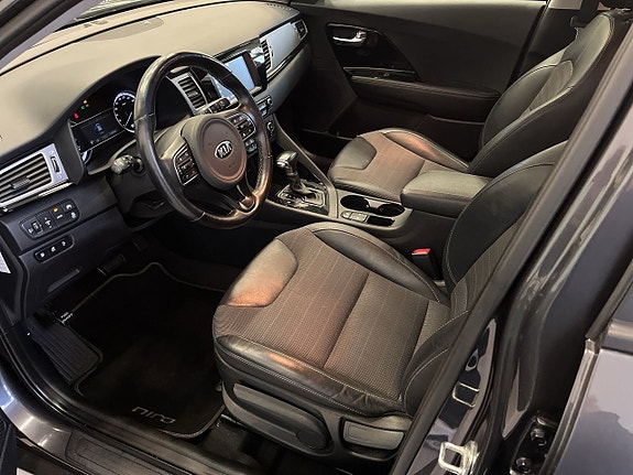 Kia Niro 8 of 25