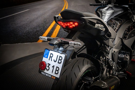 Kawasaki Ninja 1100SX "Akrapovic" 12 of 18