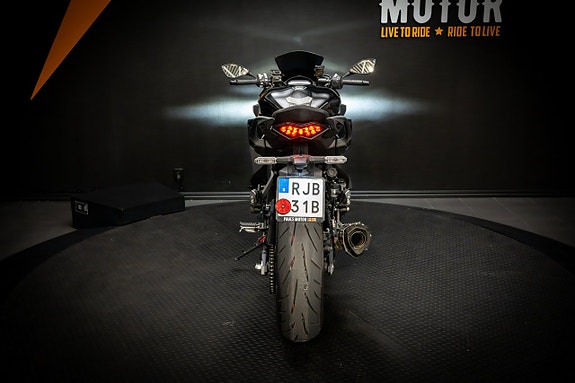 Kawasaki Ninja 1100SX "Akrapovic" 5 of 18