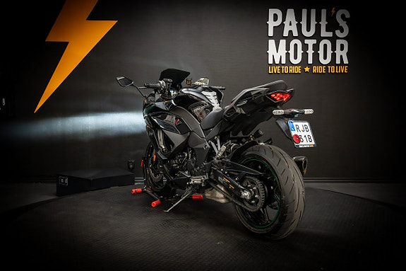 Kawasaki Ninja 1100SX "Akrapovic" 6 of 18