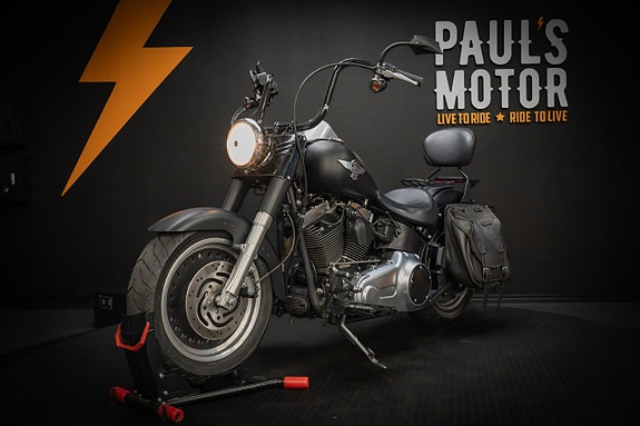 Harley-Davidson Fat Boy Lo (FLSTFB) "Vance & Hines" 8 of 13