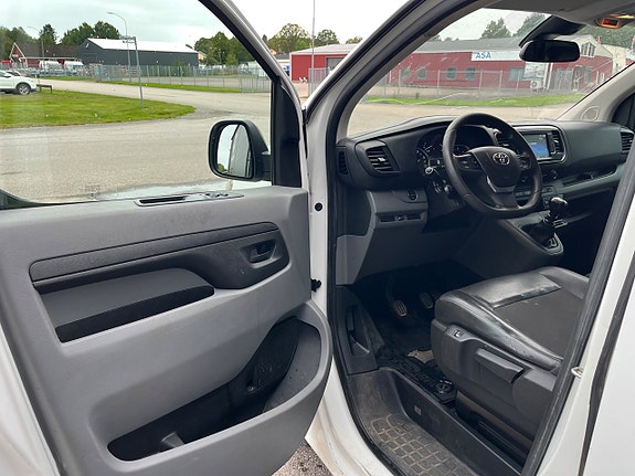 Toyota Proace 9 of 10