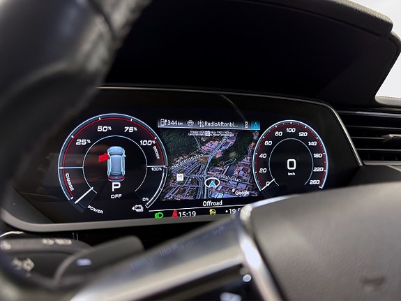 Audi Q8 17 of 22